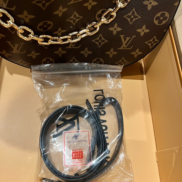 Designer inspired cookie  Monogram Shoulder Bag - Picture 4 of 5